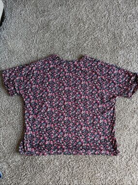 Floral Short Sleeve Tee - Pink and Black